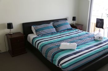 Waters Edge - Accommodation NSW 4