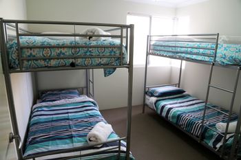 Waters Edge - Accommodation NSW 2