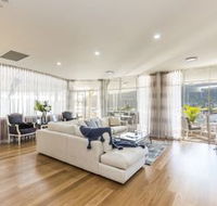3 Bedroom Waterfront Penthouse on the Hawkesbury - Accommodation NSW