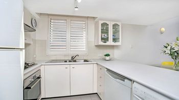 The Apartment Service ALEXA - Accommodation NSW 4