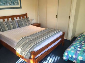 Redrocks Retreat - Accommodation NSW 5