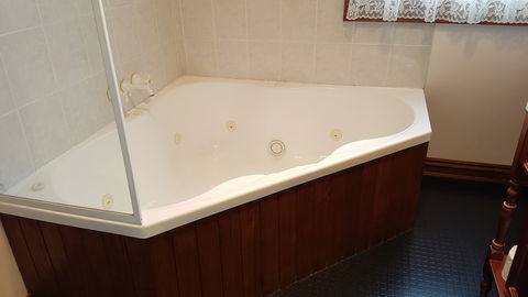The Postmaster Inn BnB - Accommodation NSW 5