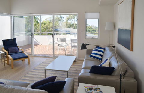 The Villa Dunsborough - Accommodation NSW 2