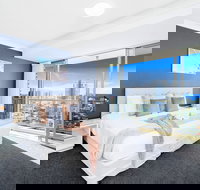 Chevron Renaissance - Q Stay - Accommodation NSW