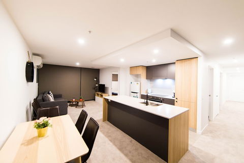 MidNight Apartment - Accommodation NSW 3