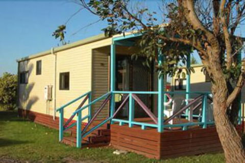 Lanis On The Beach - Old Bar - Accommodation NSW 3