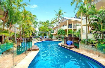 Outrigger Bay Apartments - Accommodation NSW 4