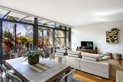 A PERFECT STAY - Ocean View At Kiah - Accommodation NSW 4