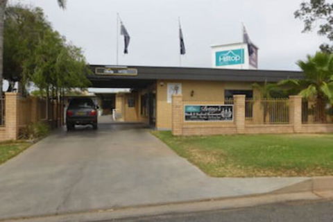 Hilltop Motel - Accommodation NSW 0