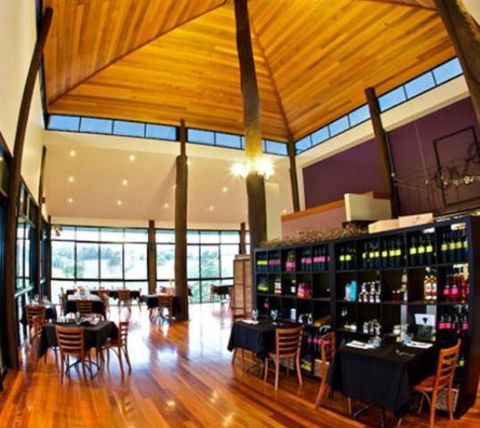 Oceanview Estate Vineyard Cottages - Accommodation NSW 3