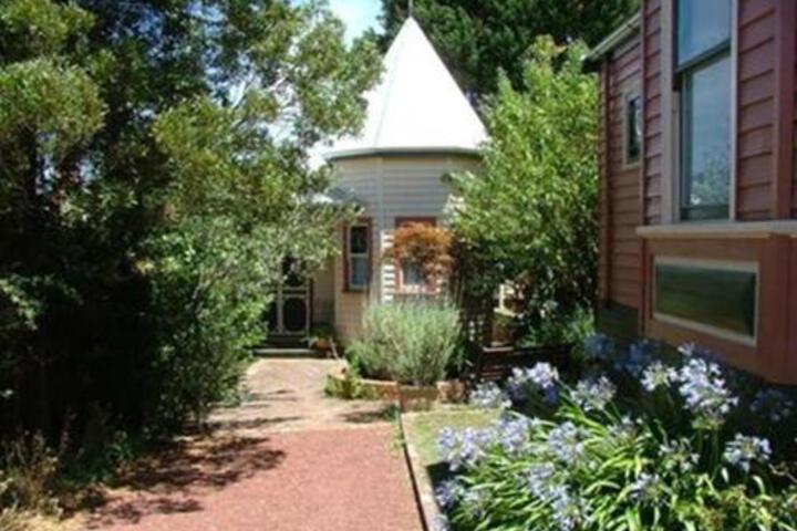 Redan VIC Accommodation NSW