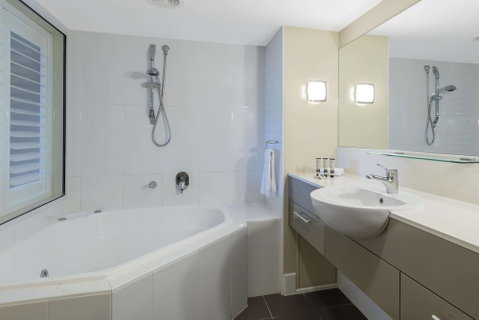 Oaks Hervey Bay Resort And Spa - Accommodation NSW 2