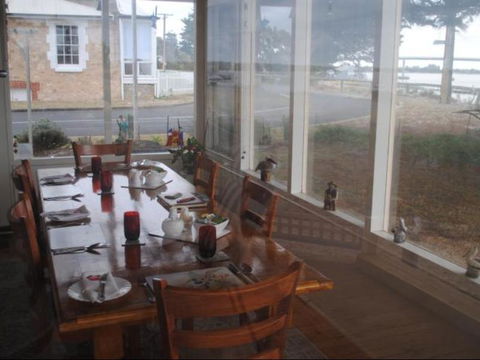 Vue De M Bed & Breakfast - Accommodation NSW 4