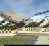 Lakes Entrance Holiday Units - Accommodation NSW