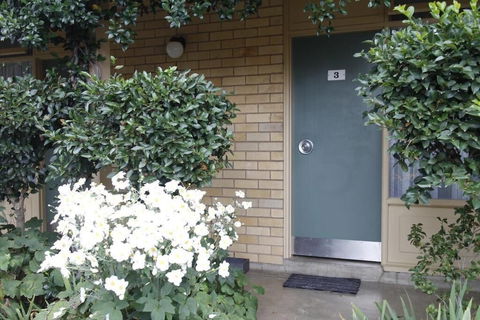 Mid City Motor Inn - Accommodation NSW 5