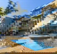 The Bluff Resort Apartments - Accommodation NSW