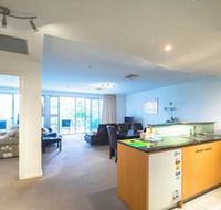 Glenelg Beachside Apartments - Accommodation NSW