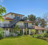 Martin Fields Beach Retreat - Accommodation NSW