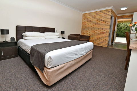 Burke And Wills Motor Inn - Accommodation NSW 6