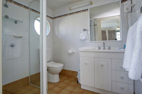 Sails Luxury Apartments, Forster - Accommodation NSW 5
