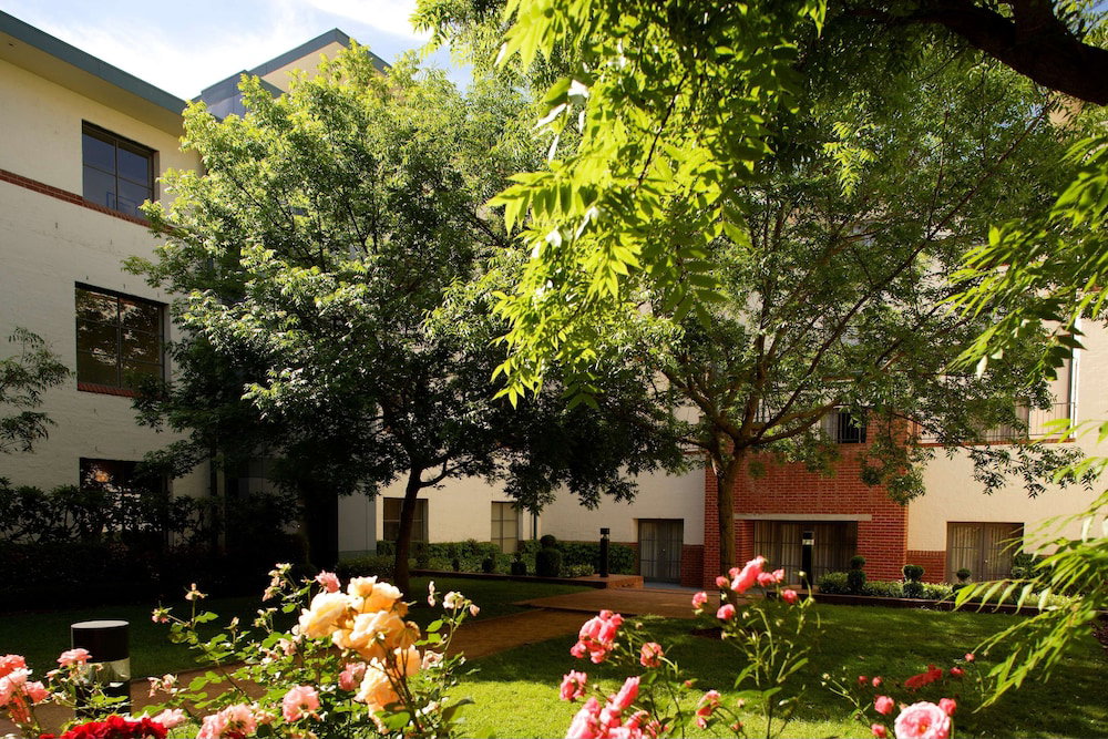 Yarralumla ACT Accommodation NSW