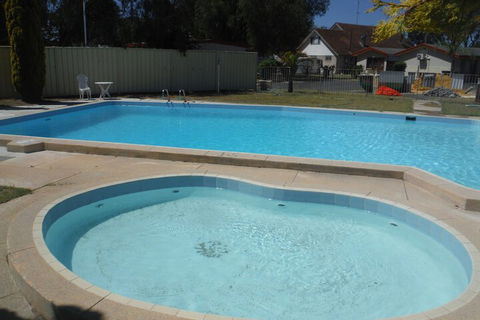 Restawile Motel - Accommodation NSW 5