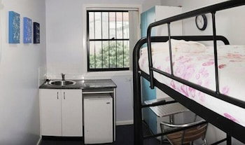 Sinclairs City Hostel - Accommodation NSW 4