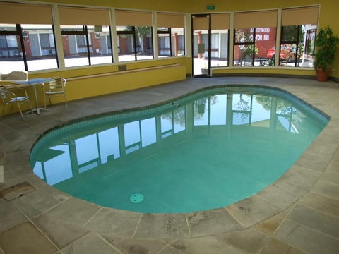 Abbotswood Motor Inn - Accommodation NSW 4