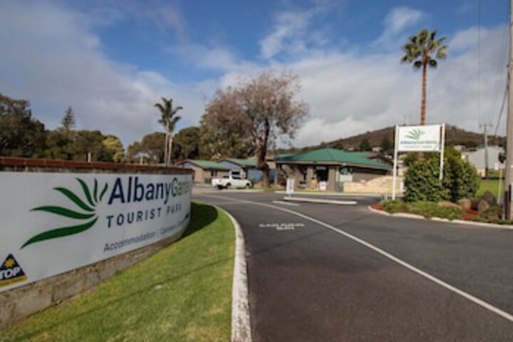 Yarloop WA Accommodation NSW