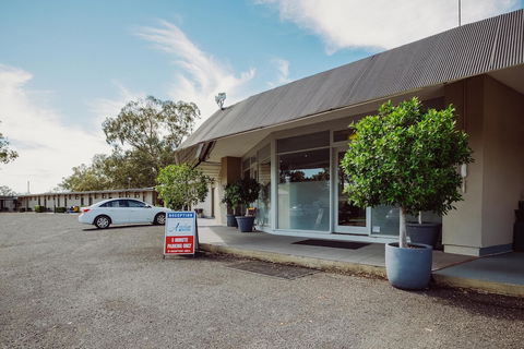 Artesian Spa Motel - Accommodation NSW 0