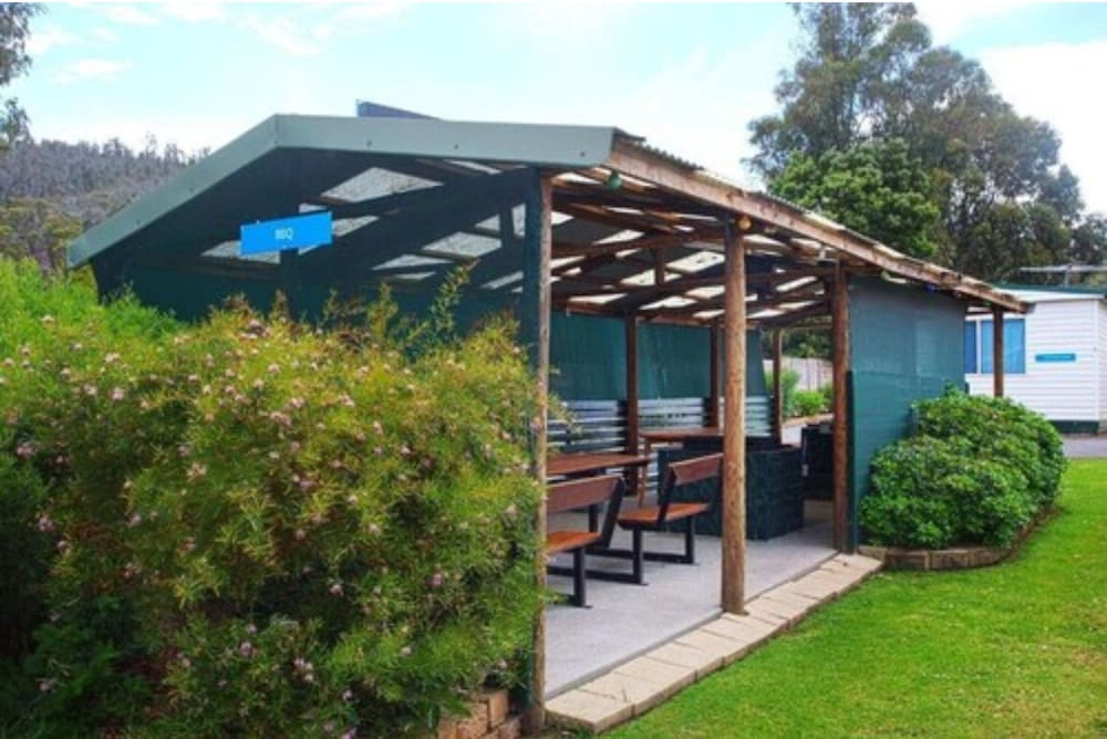 Warrane TAS Accommodation NSW