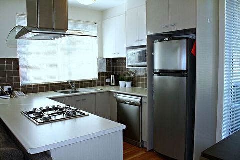 Adelaide DressCircle Apartments Childers Street - Accommodation NSW 3