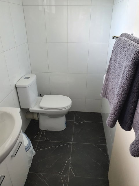 Budget On The Lake - Accommodation NSW 6