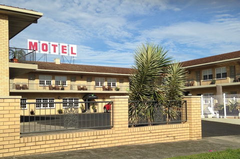 Casino Motor Inn - Accommodation NSW 3