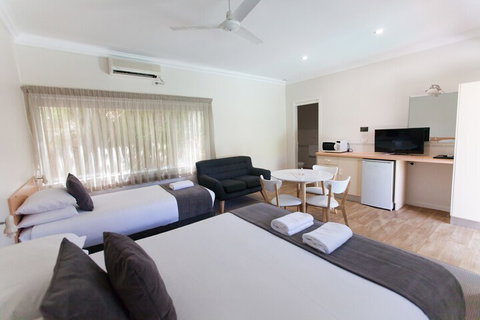 Jasmine Lodge Motel - Accommodation NSW 5