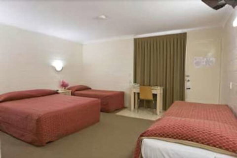 Nambour Lodge Motel - Accommodation NSW 4