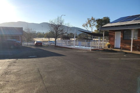 Roydons Motor INN - Accommodation NSW 2