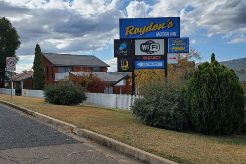 Roydons Motor INN - Accommodation NSW 1