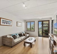 McAuleys Beach House - Accommodation NSW