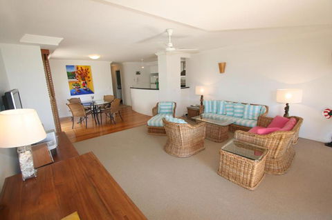 3 / 54 Lawson St. The Palms 3 - Accommodation NSW 6