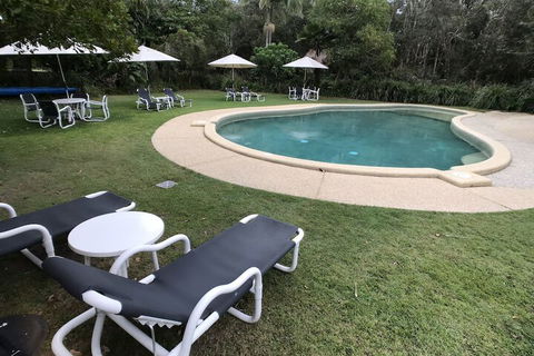 Treetops Lakeside Guesthouse - Accommodation NSW 3