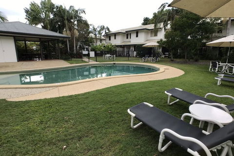 Treetops Lakeside Guesthouse - Accommodation NSW 6