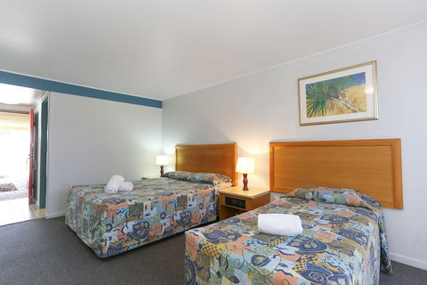 Reef Resort Motel - Accommodation NSW 2
