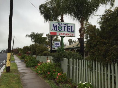 Oasis Motel Peak Hill - Accommodation NSW 1
