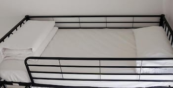 Gonow Family Backpackers Hostel - Accommodation NSW 4