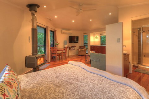 Montville Grove - Accommodation NSW 6