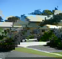 Pepper Tree Cabins - Accommodation NSW