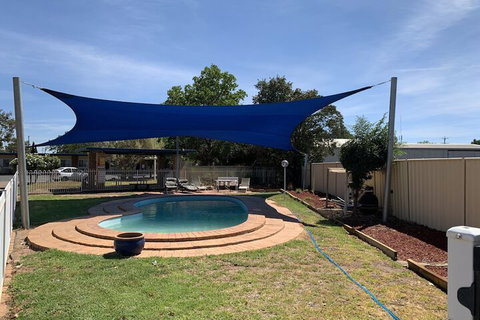 Orana Windmill Motel - Accommodation NSW 1