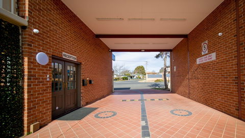 Hamiltonâ€™s Queanbeyan Motel - Accommodation NSW 2