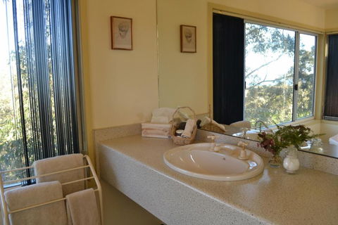 Bundle Hill Cottages - Accommodation NSW 1